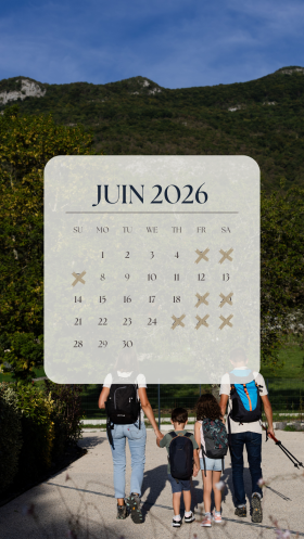Light Nature Photo April 2023 Calendar Instagram Story(2)